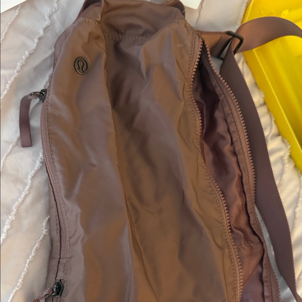 Lululemon Get Rolling Yoga Mat Bag - Red Dust - Picture 3 of 4